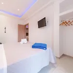 شقة Iphigenia At *