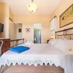 Apartament Iphigenia At *