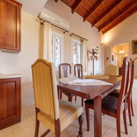 Διαμέρισμα Iphigenia At Κατελειός