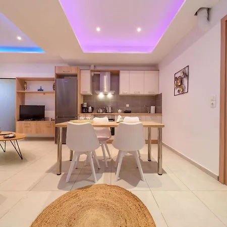 Iphigenia At דירה קאטליוס