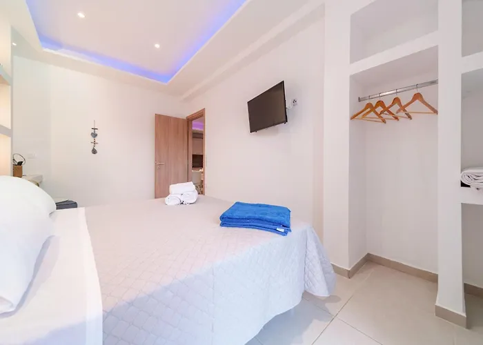 Apartman Iphigenia At *